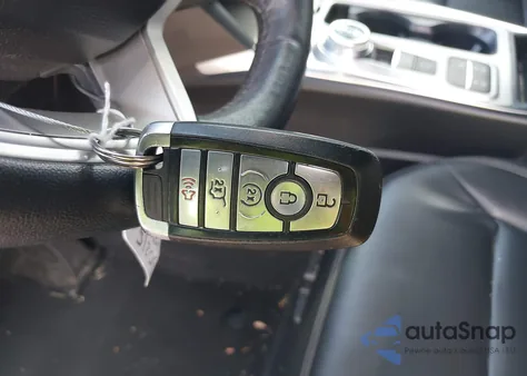 2022 Ford Explorer Xlt z USA, uszkodzony, nr VIN 1FMSK7DH1NGB38863